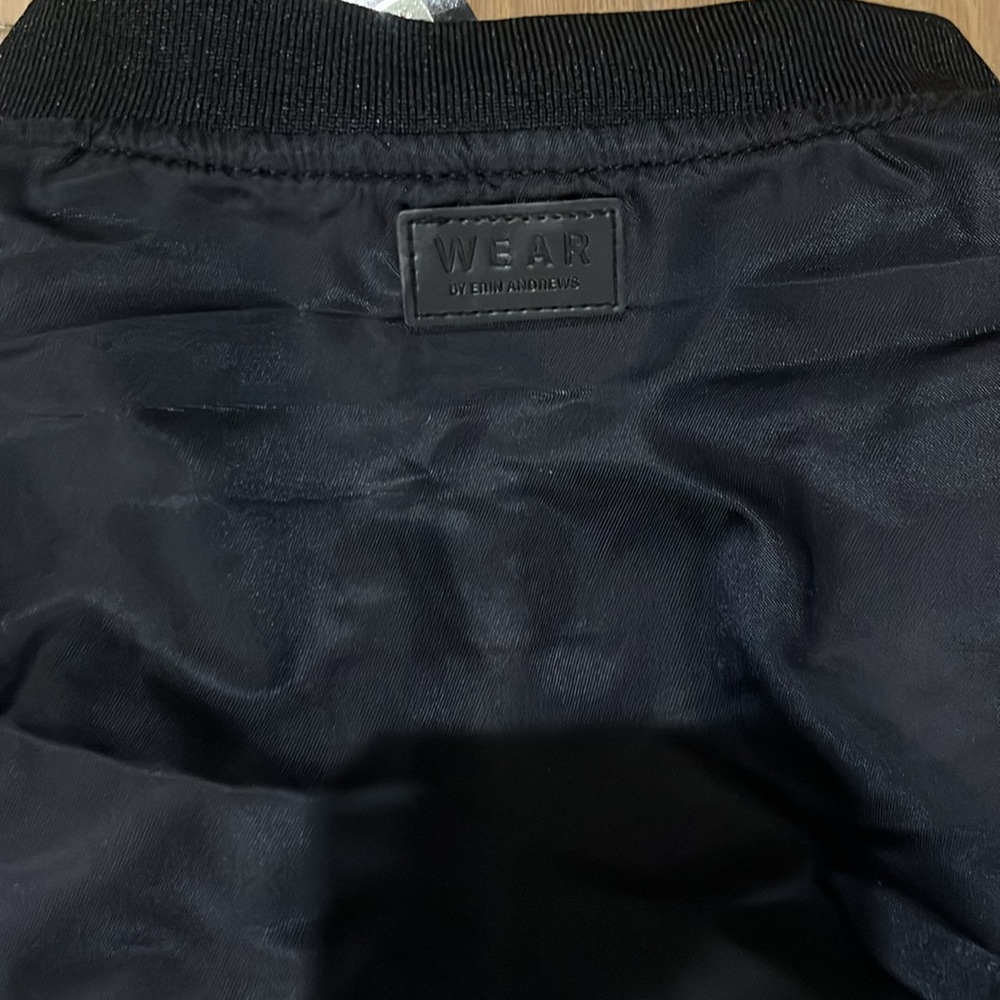 New Orleans Saints Wear By Erin Andrews Bomber Jacket-NWT - Picture 7 of 7